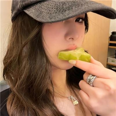 爱情一箩筐 封面